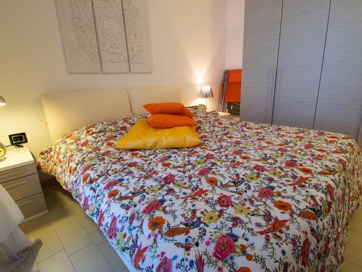 Cherubino - Stunning Lake View With Swimming Pool Parzanica المظهر الخارجي الصورة